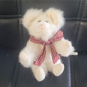 Vintage collectible Boyds Bears & Friends "Brie" plush mouse